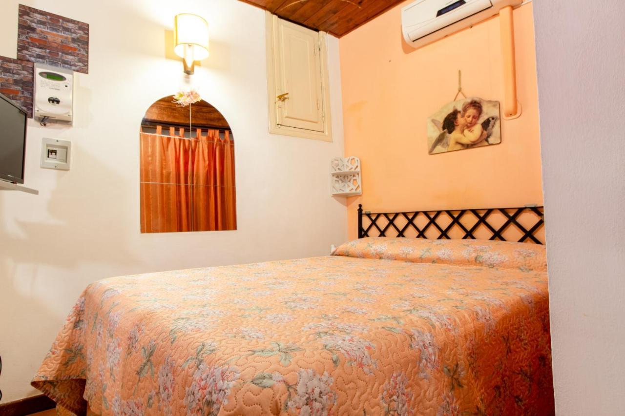 Casa Rosa Ortigia Apartment Syracuse Bagian luar foto